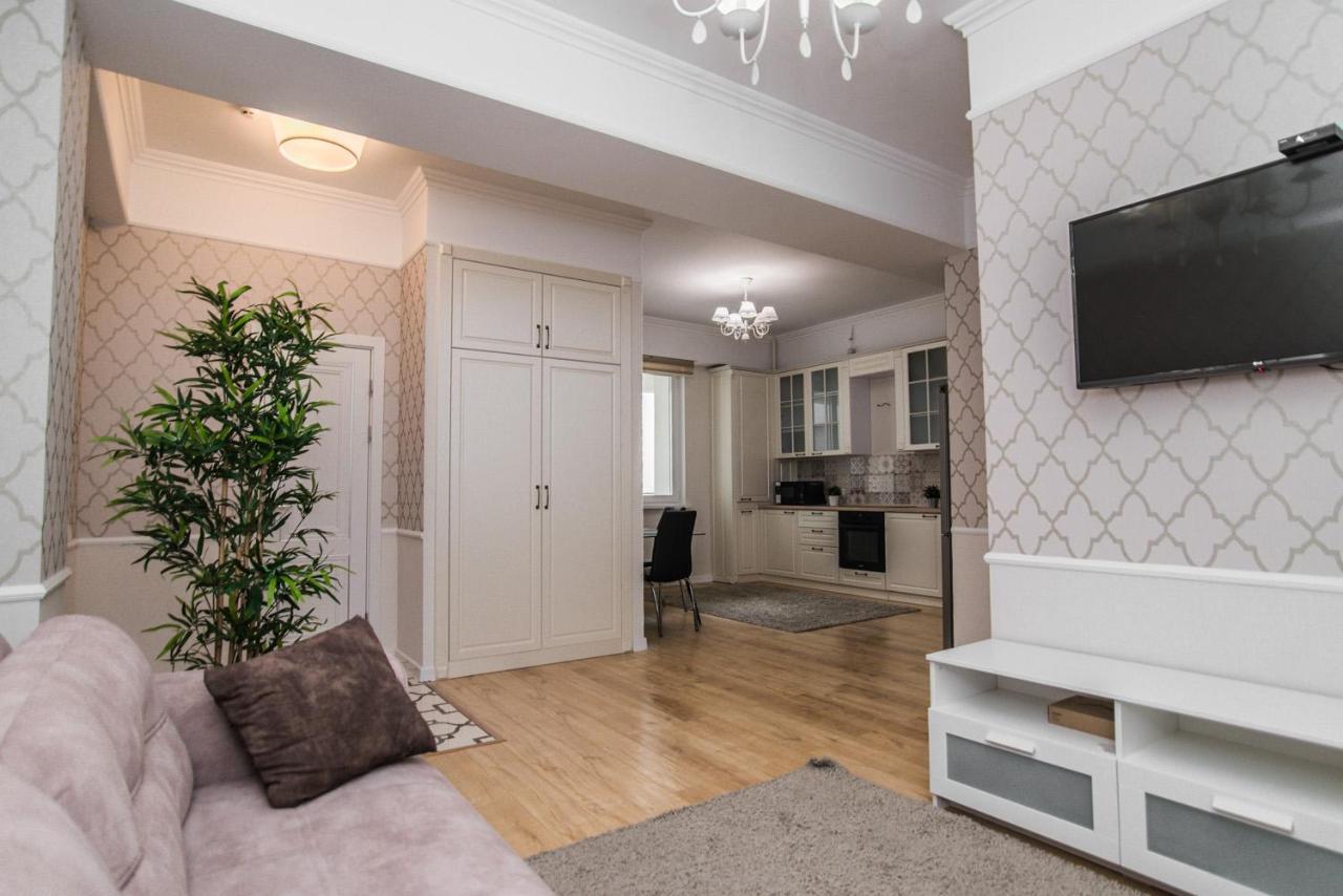 Luxury Best Grand New Apartaments Ultra Central Chisinau Ngoại thất bức ảnh