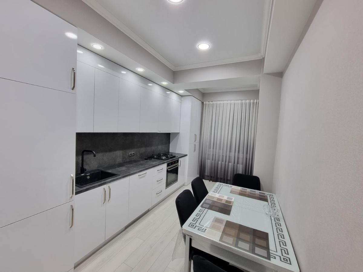 Luxury Best Grand New Apartaments Ultra Central Chisinau Ngoại thất bức ảnh