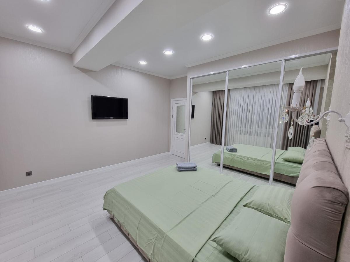 Luxury Best Grand New Apartaments Ultra Central Chisinau Ngoại thất bức ảnh