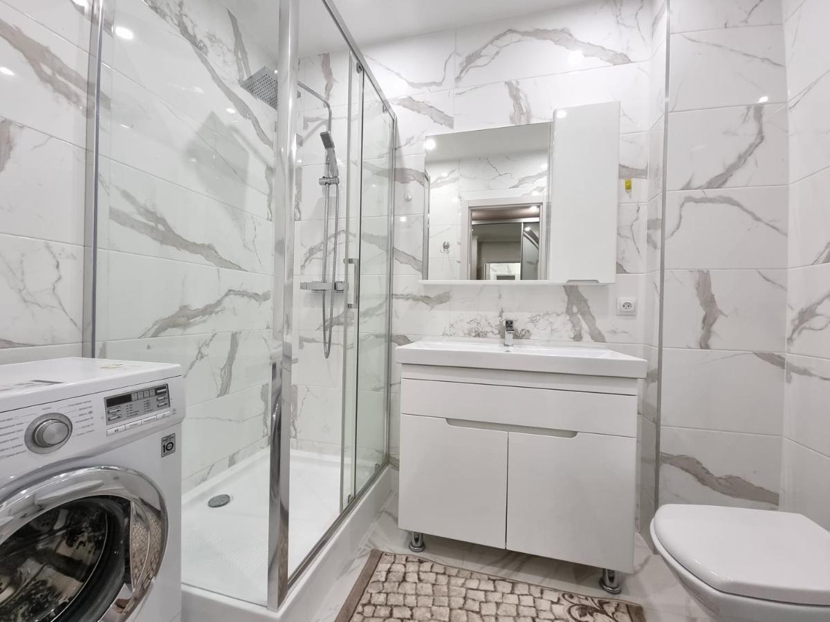 Luxury Best Grand New Apartaments Ultra Central Chisinau Ngoại thất bức ảnh
