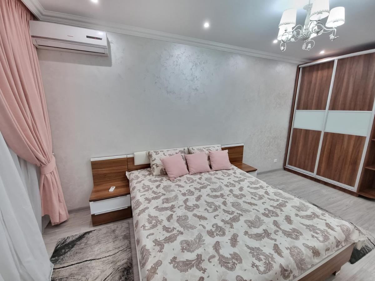 Luxury Best Grand New Apartaments Ultra Central Chisinau Ngoại thất bức ảnh
