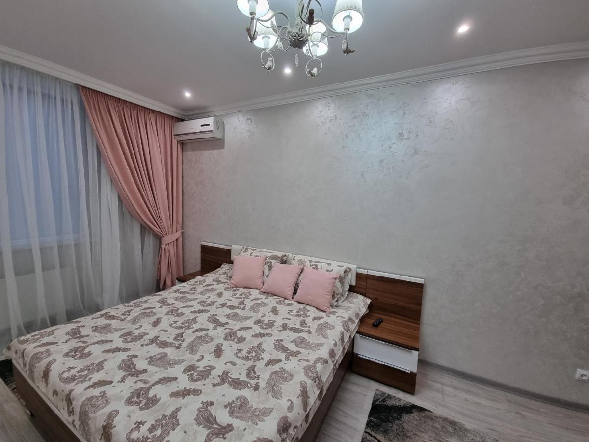 Luxury Best Grand New Apartaments Ultra Central Chisinau Ngoại thất bức ảnh