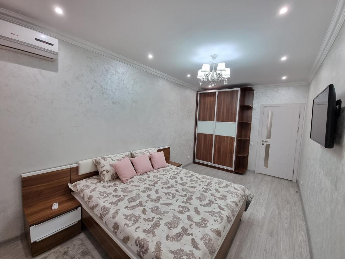 Luxury Best Grand New Apartaments Ultra Central Chisinau Ngoại thất bức ảnh