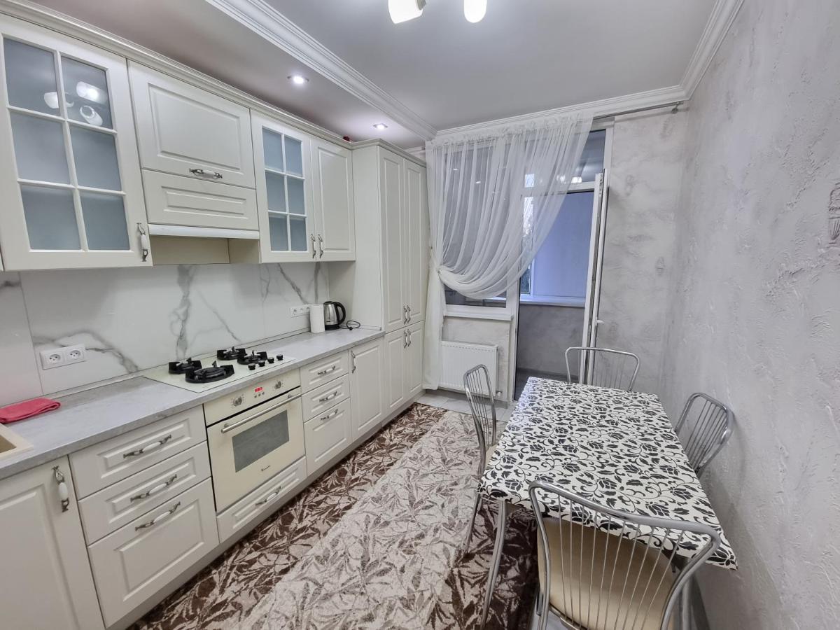 Luxury Best Grand New Apartaments Ultra Central Chisinau Ngoại thất bức ảnh